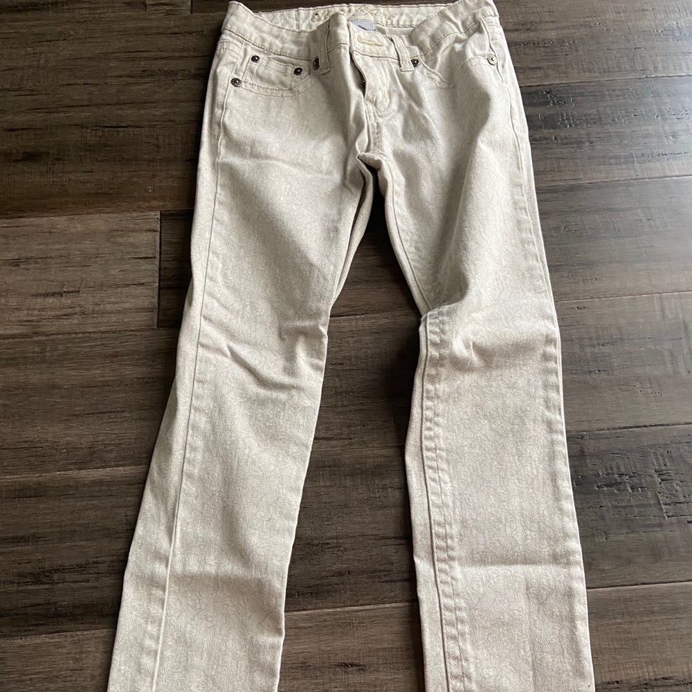 Beige jeans